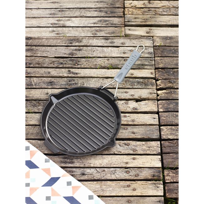 Gril avec bec verseur 27 cm, Fonte, Noir mat - Staub