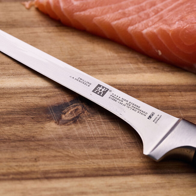 Couteau à désosser four star 140 mm - Zwilling