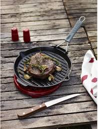 Gril avec bec verseur 27 cm, Fonte, Noir mat - Staub