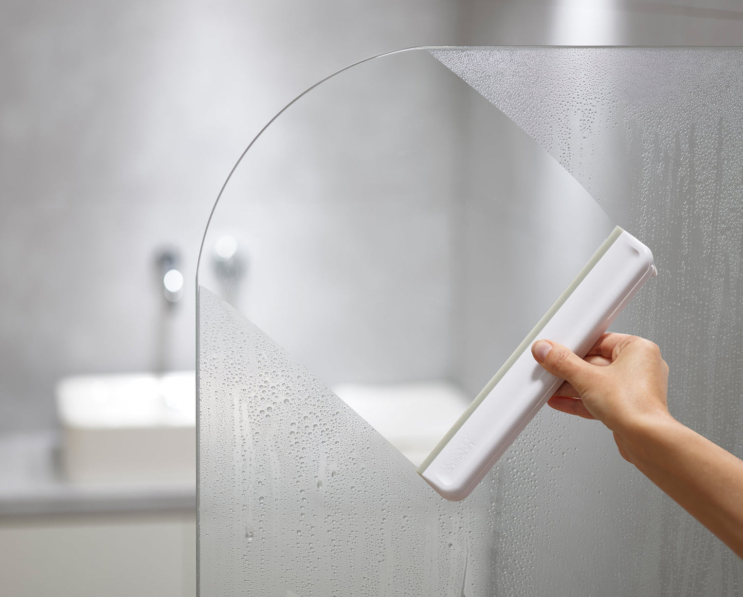 Raclette de douche compacte - Joseph Joseph