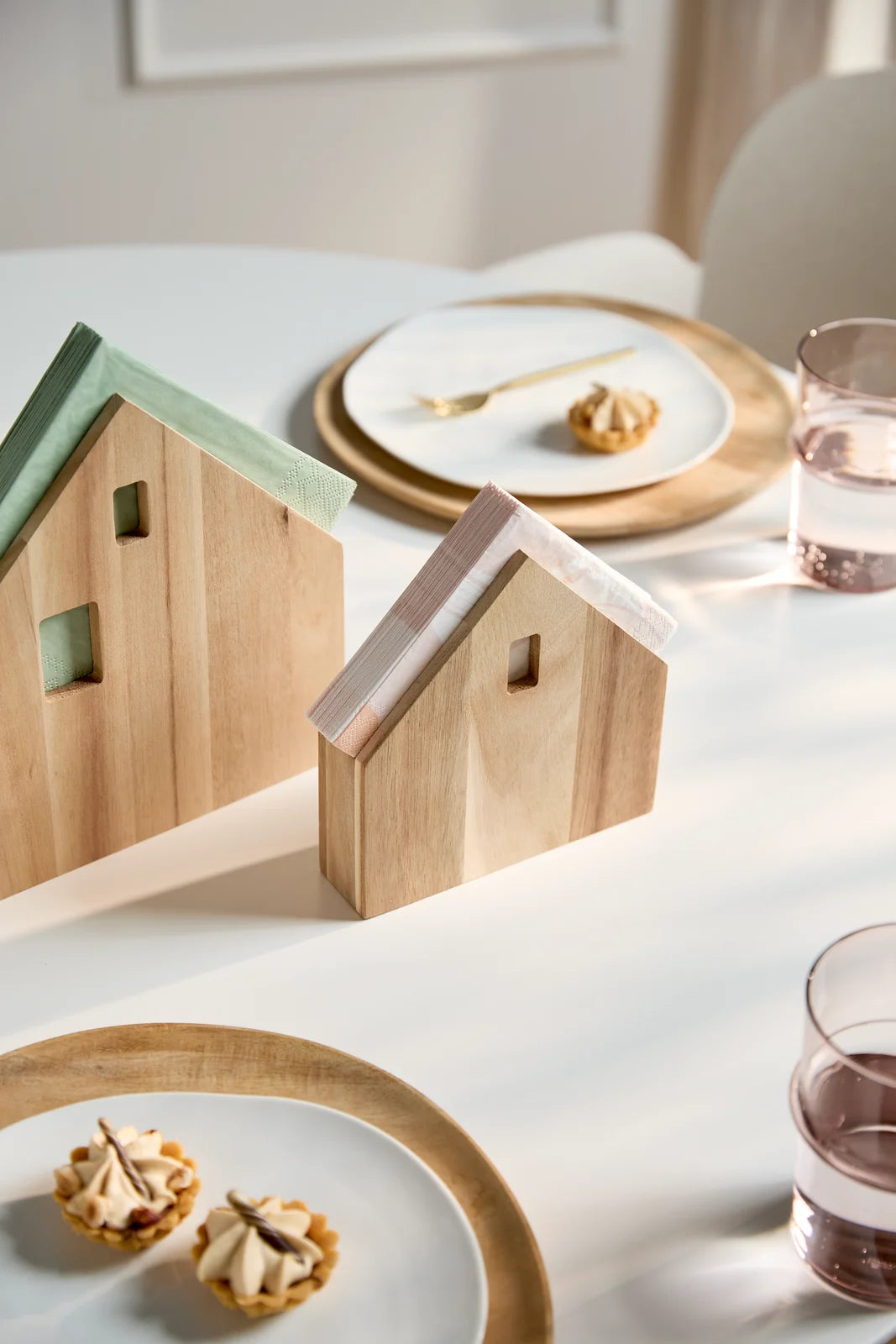 Porte-serviette maison en bois, petit modèle Räder