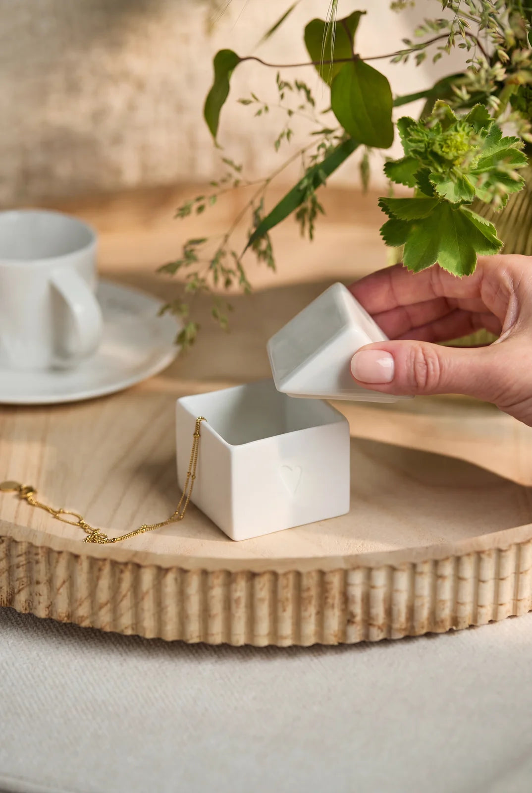 Boîte maison cœur porcelaine Räder