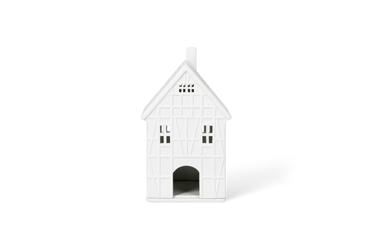 Grande maison lumineuse à colombages Räder porcelaine blanche
