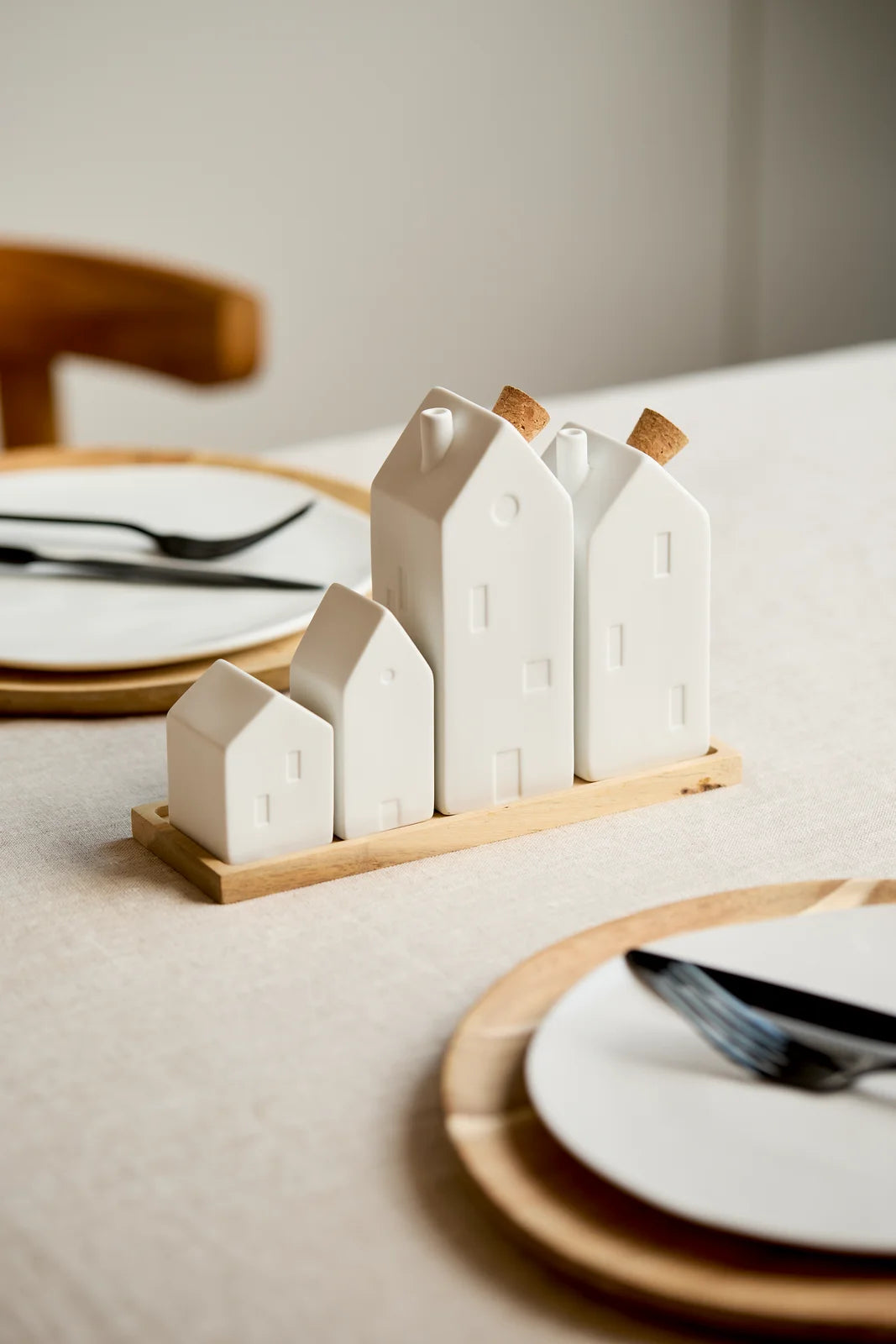 Ménagère maisons sel poivre huile Räder porcelaine blanche