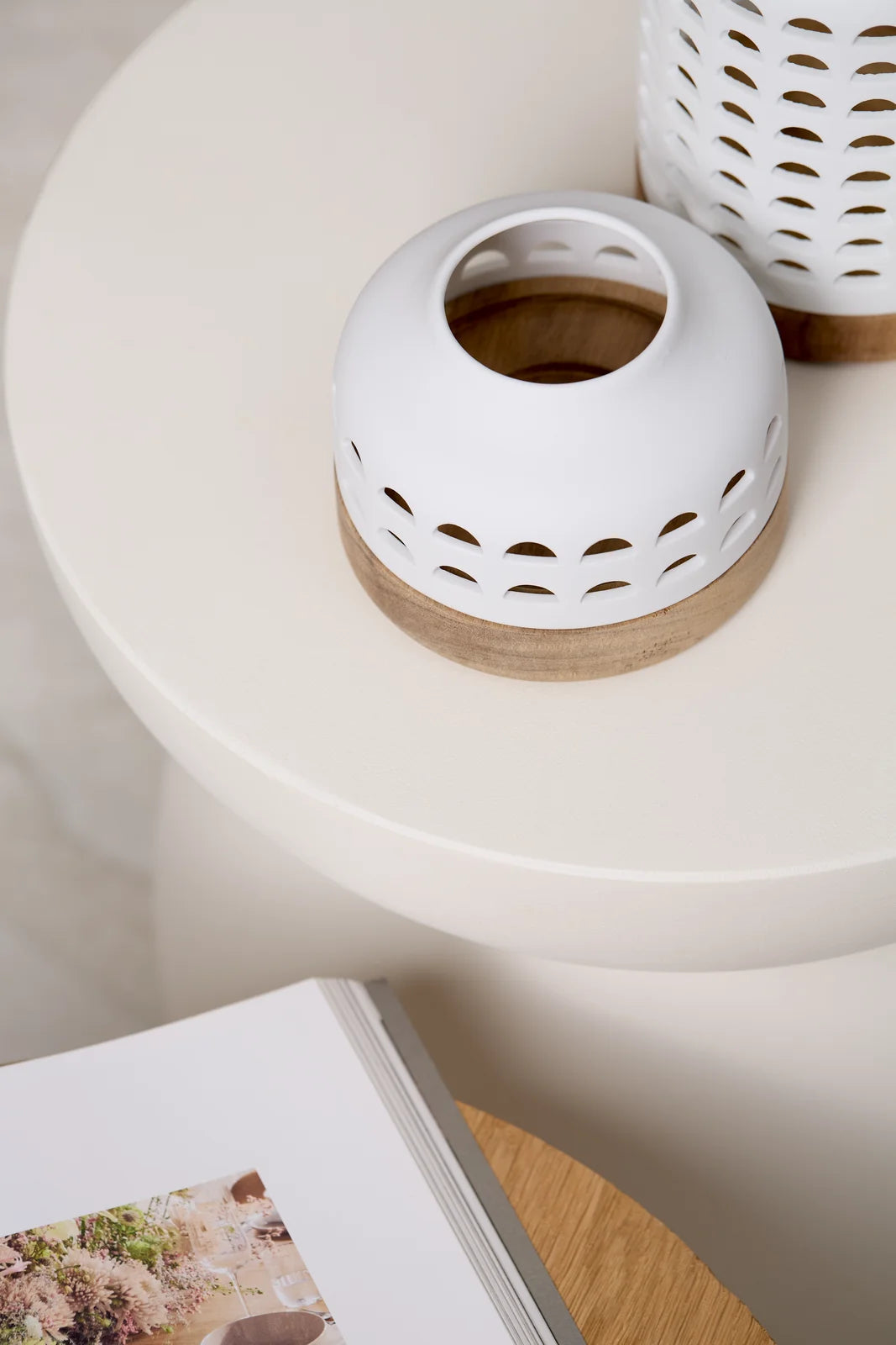 Lanterne d12 cm h9,5 cm Räder porcelaine blanche