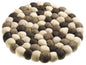 Dessous de plat Brian Naturel brun en boules de laine tressées, motif circulaire