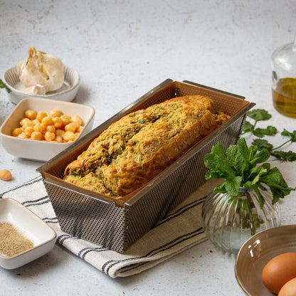 Moule à cake rectangulaire à fond amovible + 2 feuilles de cuisson antiadhésive - De Buyer