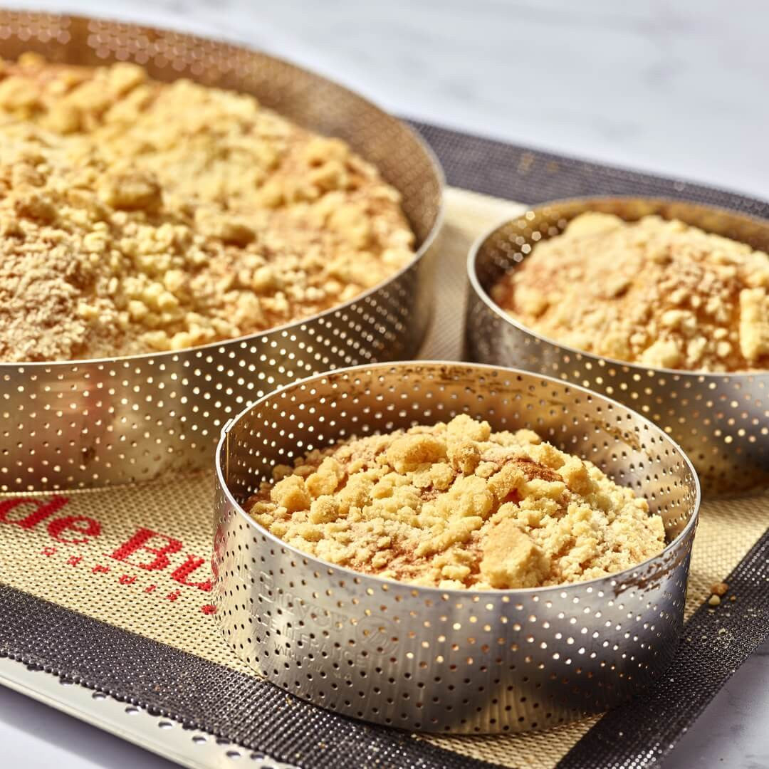Cercle à tarte rond VALRHONA, inox perforé Ht 3,5 cm - De Buyer