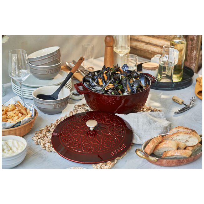 Cocotte 26 cm, La Marmite lys, Grenadine - Staub
