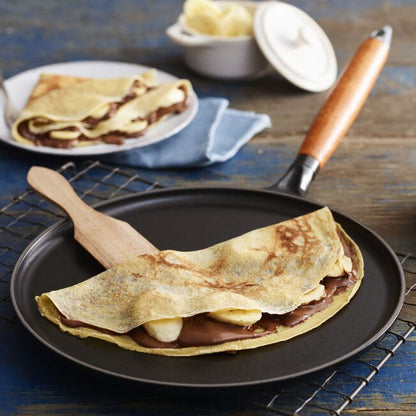 Crêpière avec poignée en bois 28 cm, Fonte, Noir mat - Staub