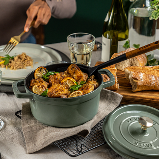 Cocotte fonte ronde 24 cm - Staub