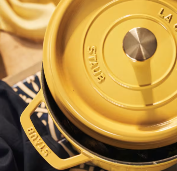 Cocotte fonte ronde 24 cm - Staub