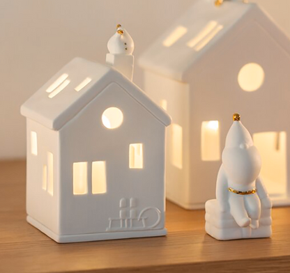Maison lumineuse petits pieds du Père Noël Räder porcelaine blanche