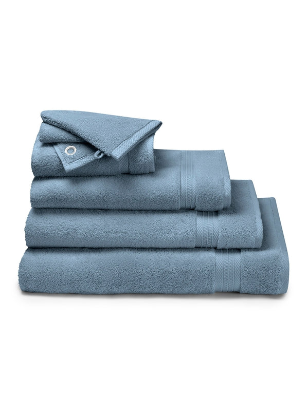 Drap de bain Elea bleu ardoise 100x150 cm en coton avec liteau décoratif