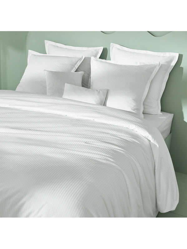 LOT H.COUETTE +TAIES PALACE RAYE BLANC