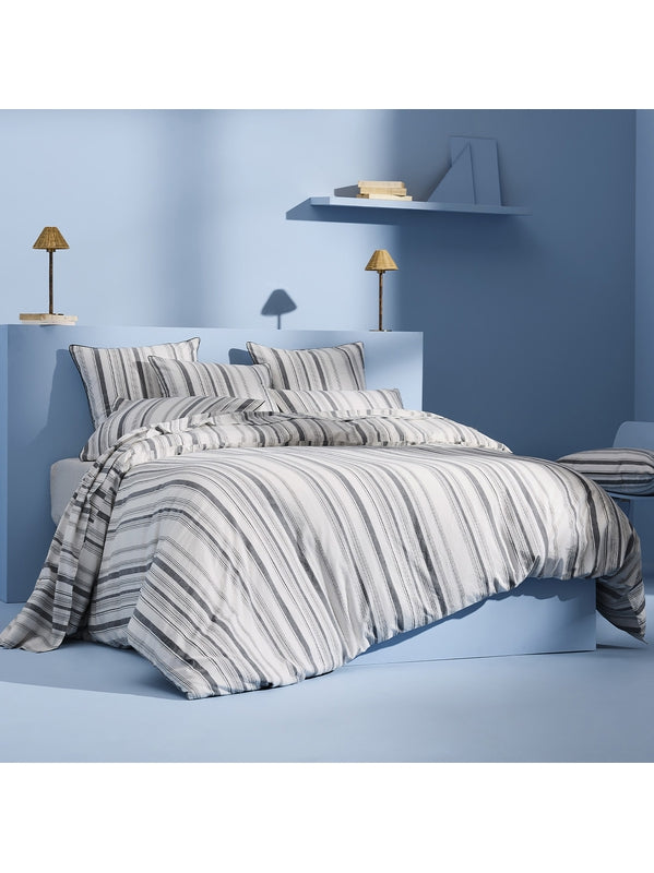 LOT H.COUETTE +TAIES PORTLAND GRANIT