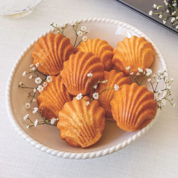 Moule à 9 madeleines coquillage - Mastrad