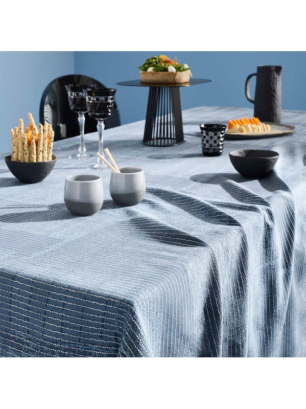 Nappe carree denim indigo 150x150 en coton prelave, vue de dessus