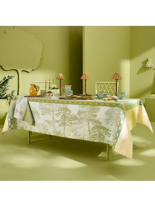 Nappe carrée en coton 115x115 vert avec finition coins capuchons