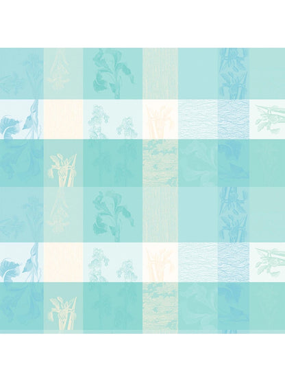 Nappe sur mesure en coton bleu aqua motif Mille Iris d’Eau, finition ourlets standards