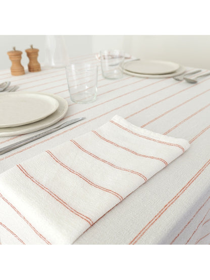 Nappe carrée Rimini terracotta 160x160 en coton lavé, coloris blanc, aspect froissé