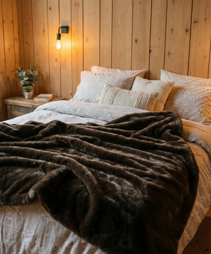 Plaid fausse fourrure Polar Bear marron Waro - poil moelleux