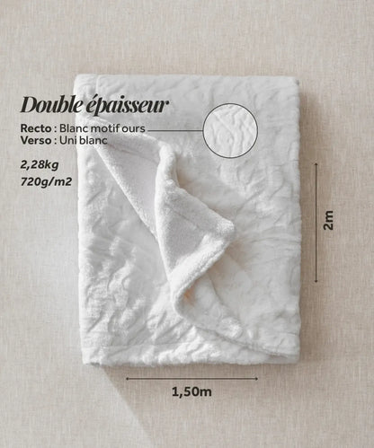 Plaid Ours Polaire Blanc posé à plat sur fond beige