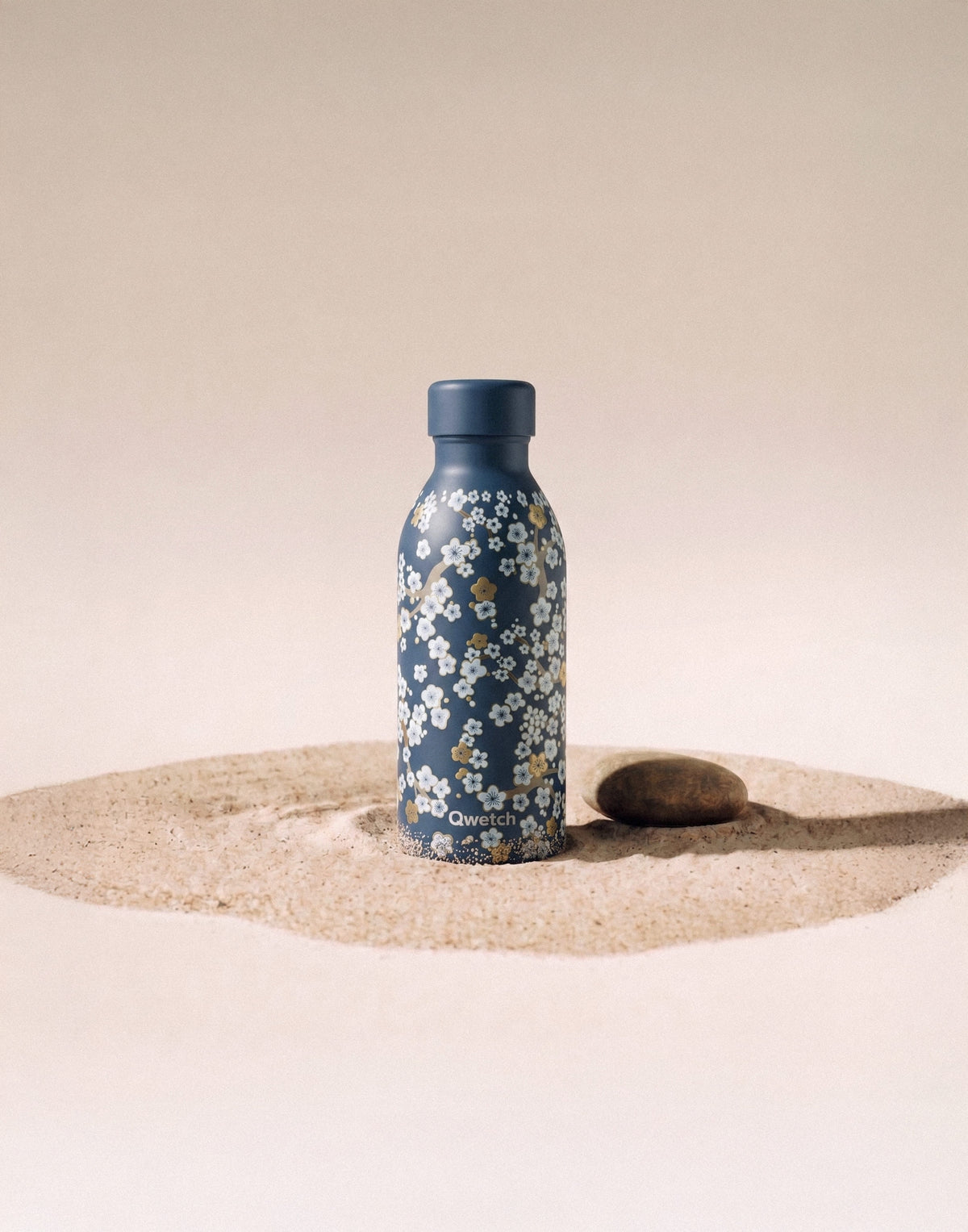 Bouteille isotherme icon - flowers - bleu nuit - 500ml - Qwetch