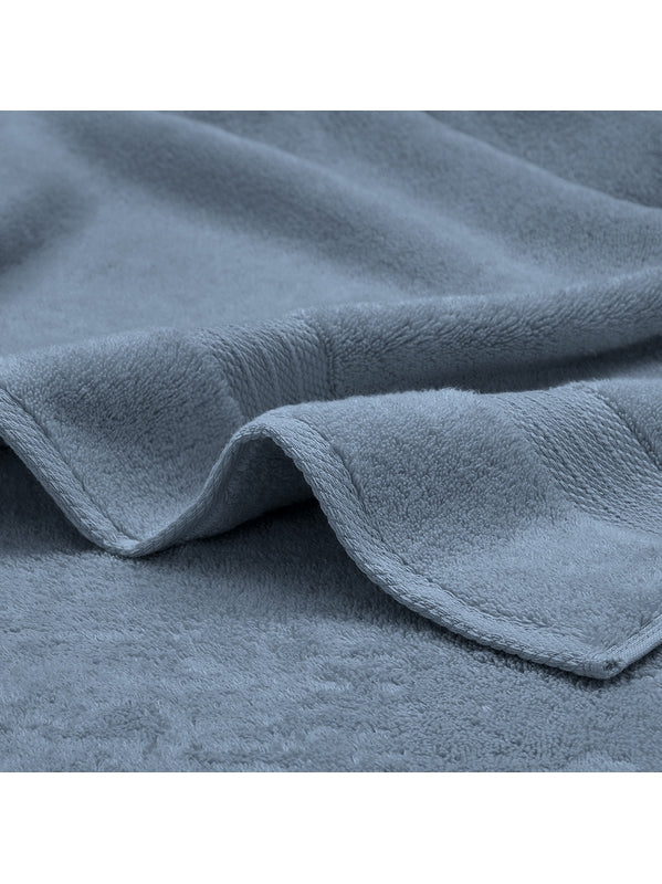 Serviette invité Éléa bleu ardoise 30x50 en coton avec liteau décoratif