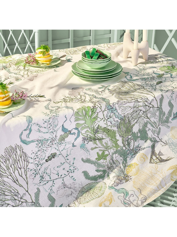 Serviette de table verte 45x45 en coton et lin, finition ourlets soignés