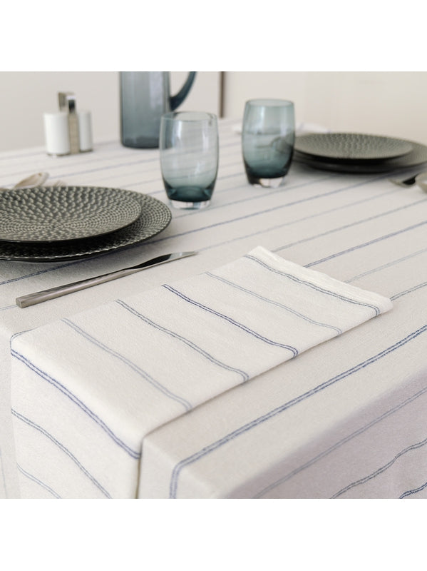 Serviette de table Rimini Blu 50x50 en coton lavé blanc, aspect légèrement froissé