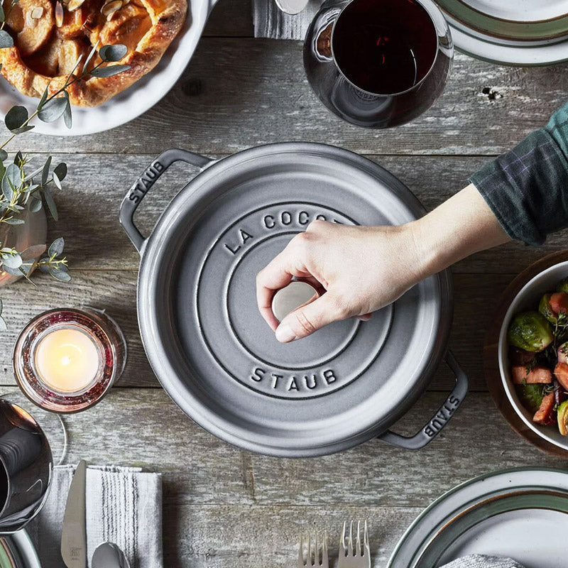 Cocotte en fonte ronde 30 cm - Staub