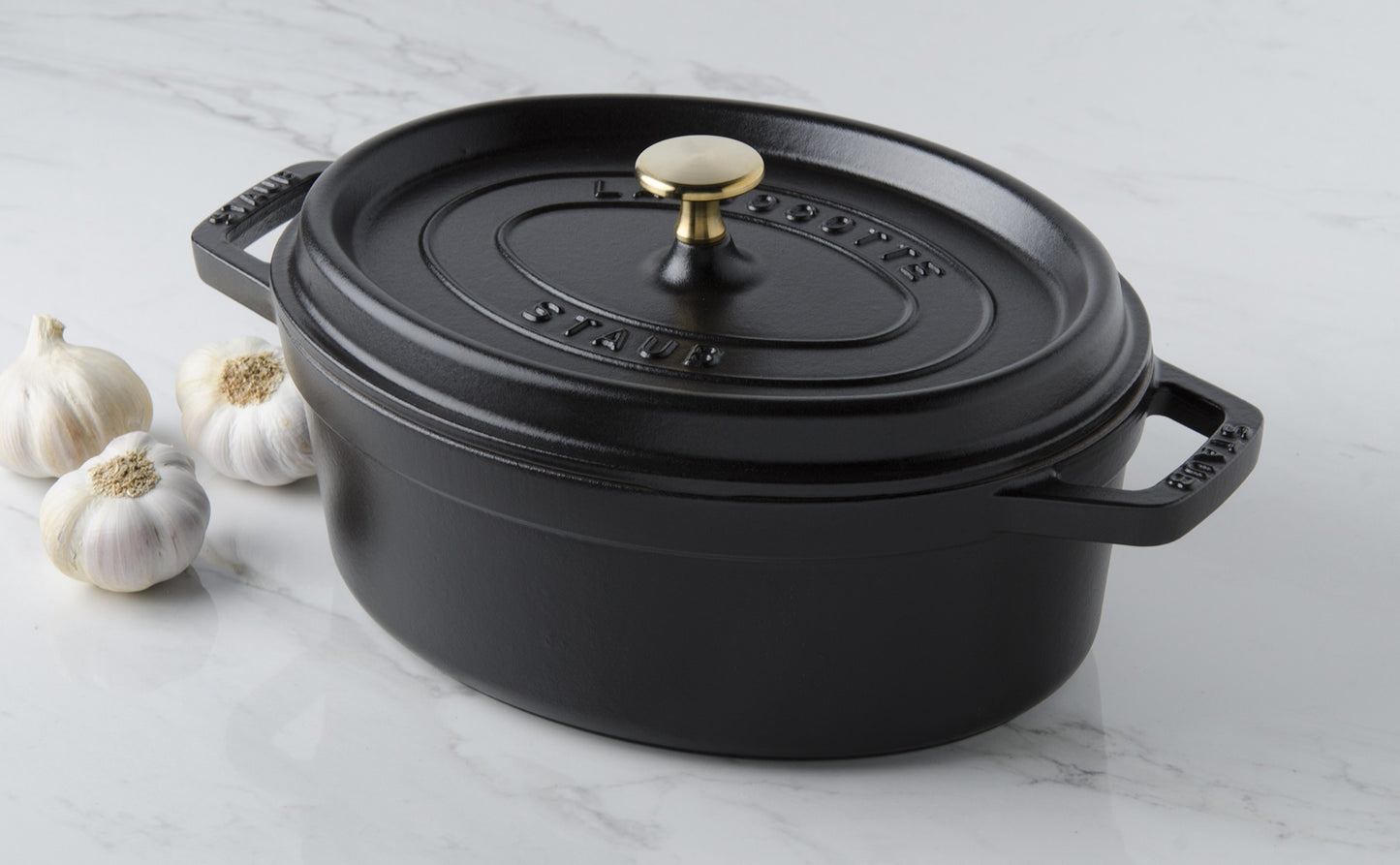 Cocotte en fonte ovale 31 cm - Staub