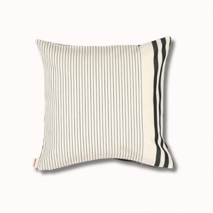 Coussin biface 40x40cm - sauvelade ecru/animalia
