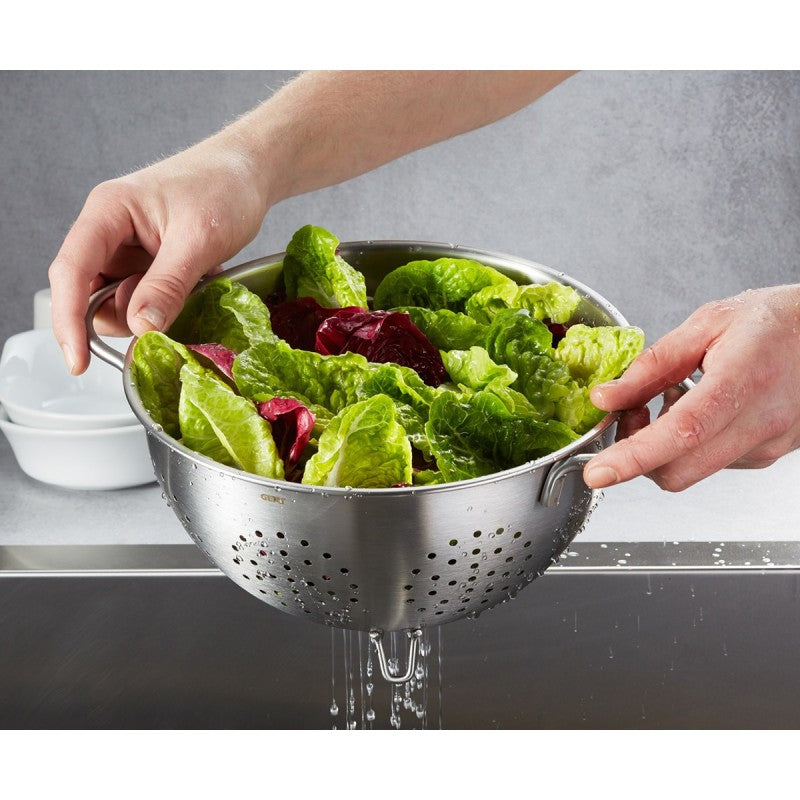 Passoire Colino Gefu en inox avec larges poignées ergonomiques