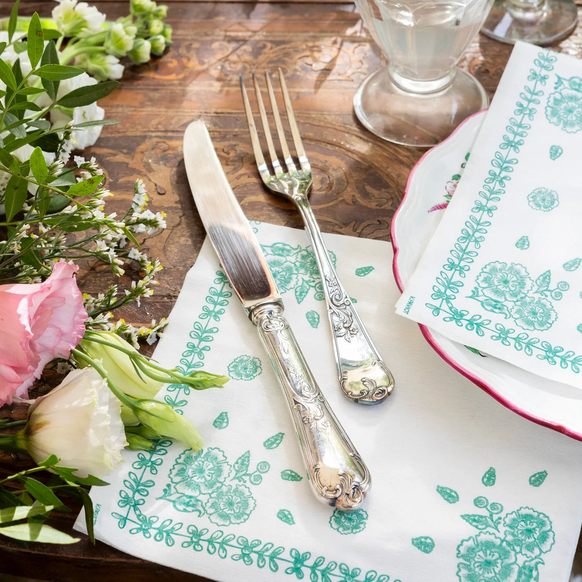 Serviette compostable motif floral vert patiné