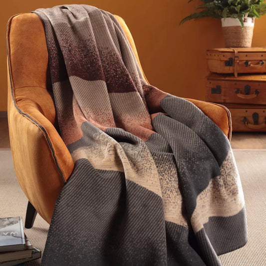 Plaid Sea Waves Brique en jacquard, ondulations grises et orange brique