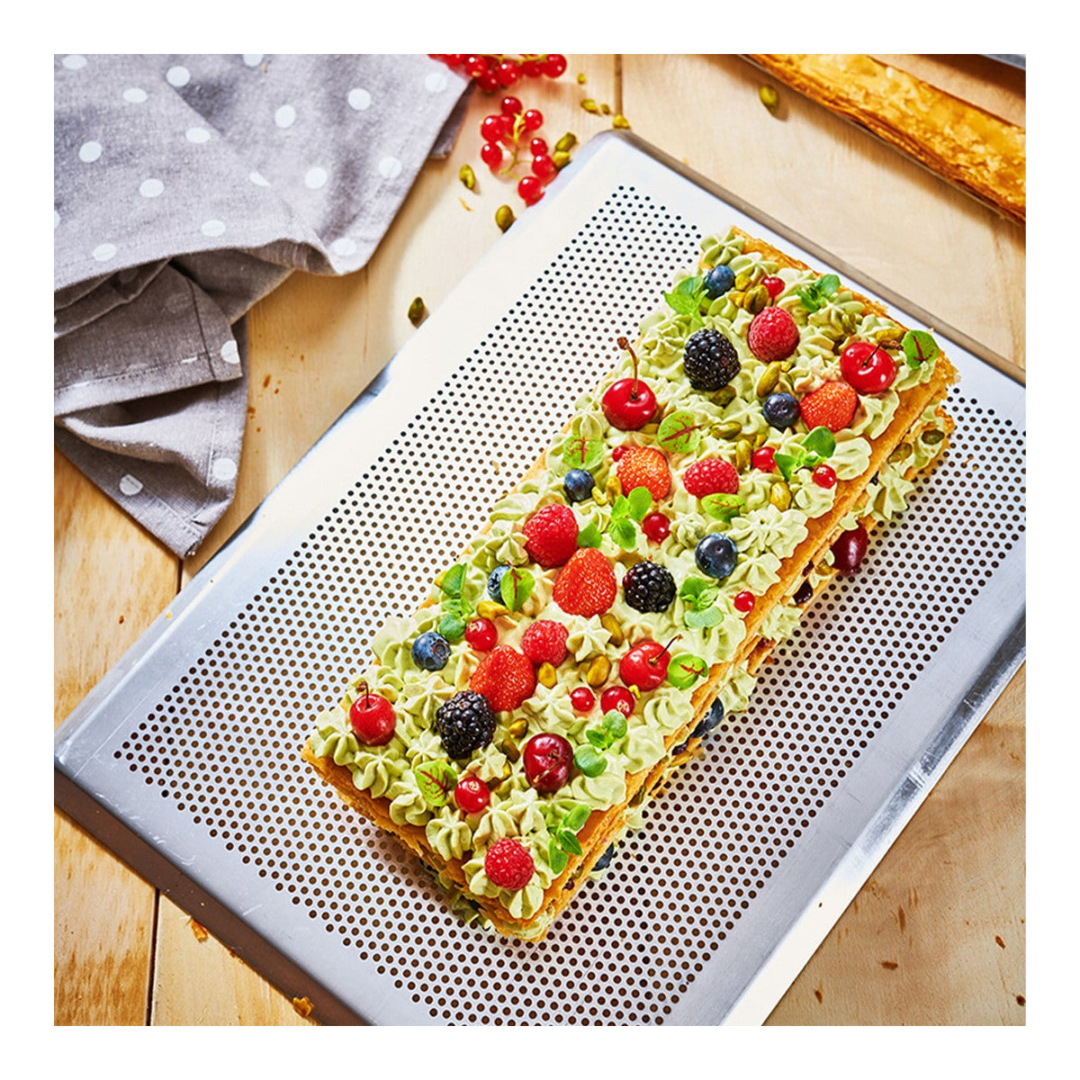 Plaque de cuisson inox perforé 40x30cm - De buyer