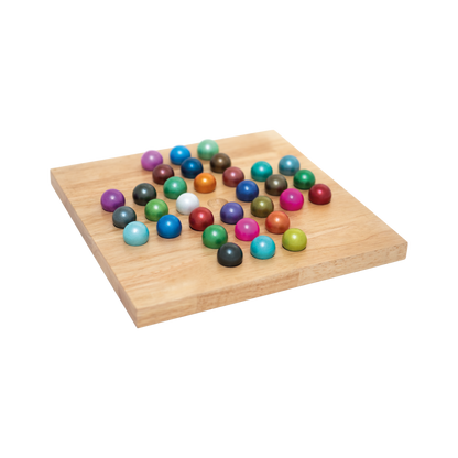 Jeu de solitaire en bois avec billes de verre colorées